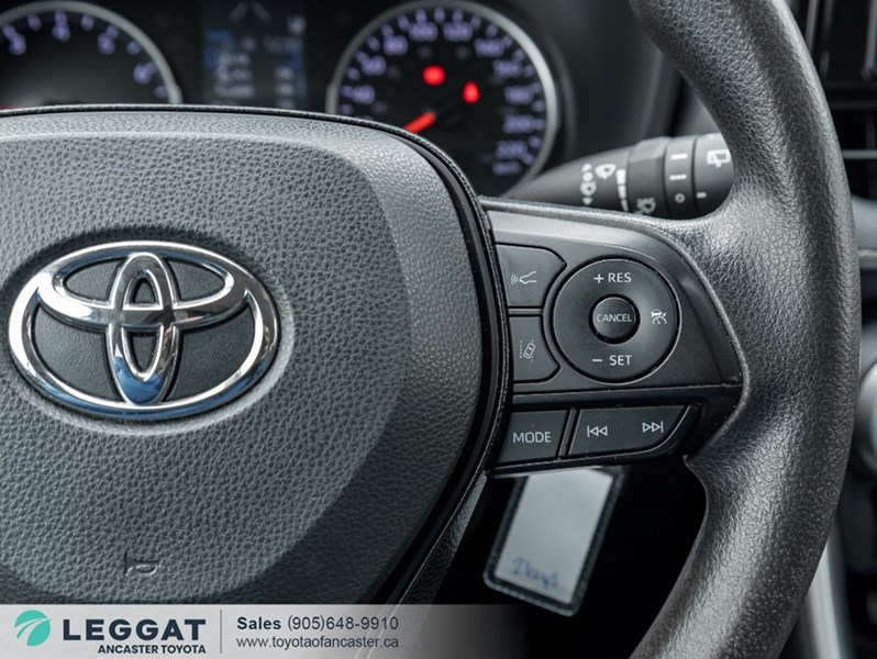 2021 Toyota RAV4 LE AWD