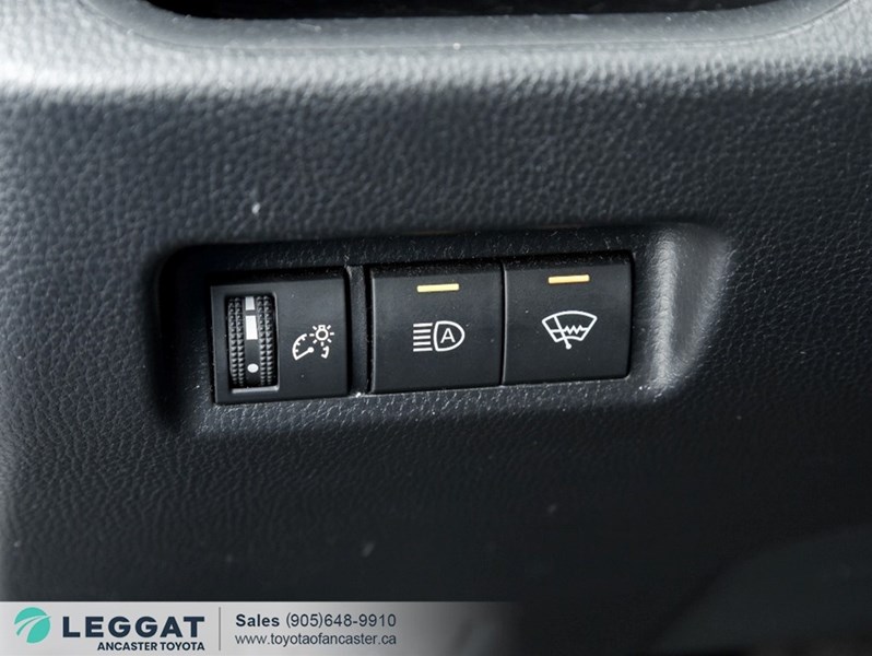 2021 Toyota RAV4 LE AWD