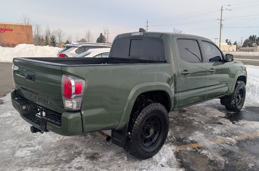 2021 Toyota Tacoma 4x4 Double Cab Manual SB