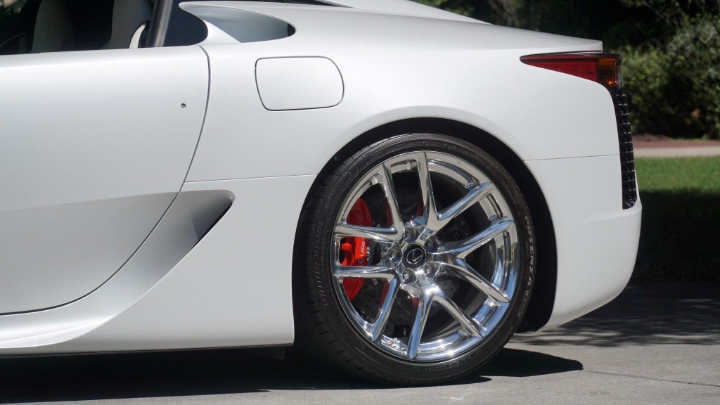 2012 LEXUS LFA 2DR CPE