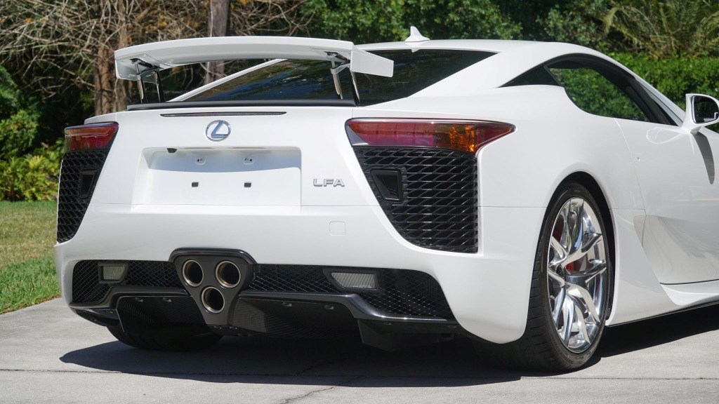 2012 LEXUS LFA 2DR CPE
