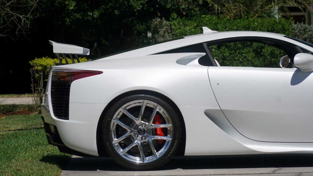 2012 LEXUS LFA 2DR CPE