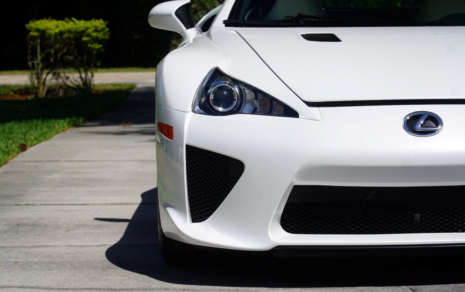2012 LEXUS LFA 2DR CPE