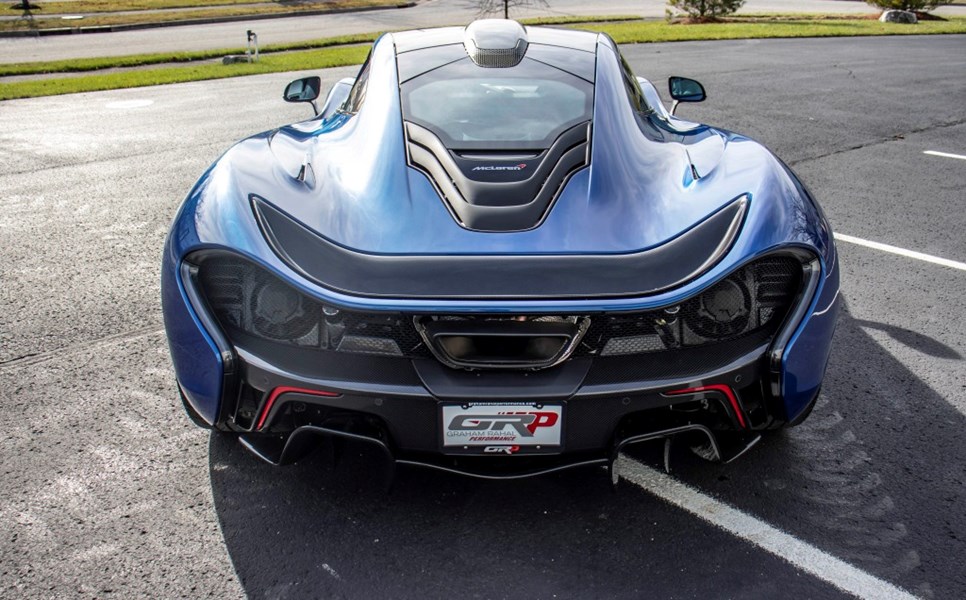 2014 MCLAREN P1 