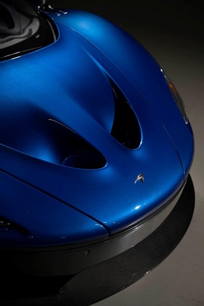 2014 MCLAREN P1 