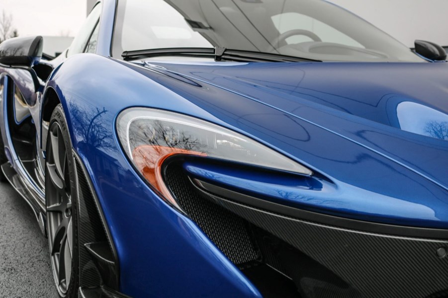 2014 MCLAREN P1 