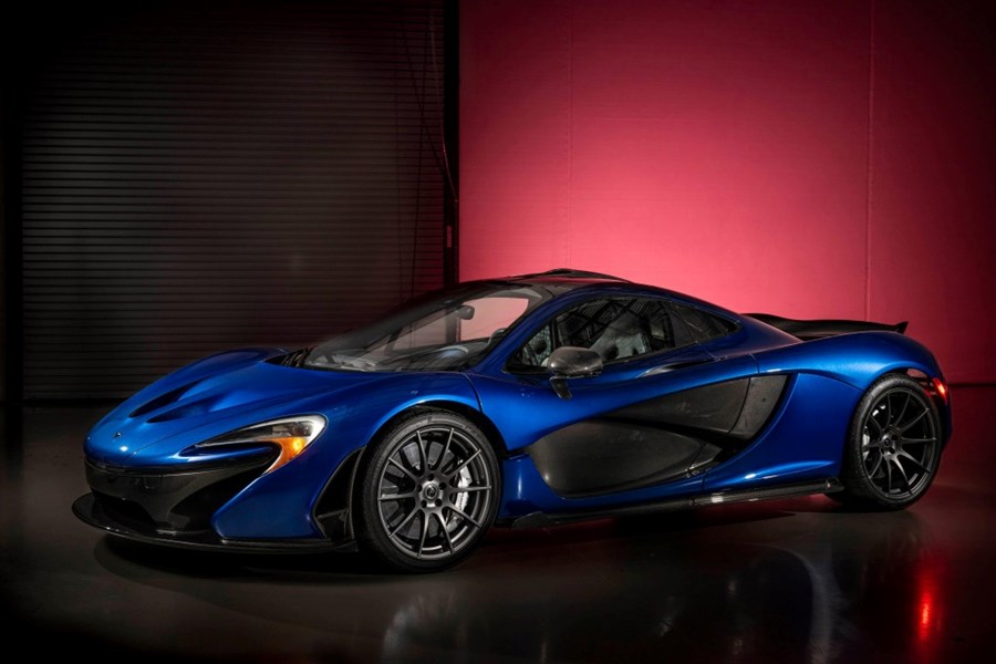 2014 MCLAREN P1 