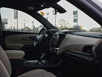 2022 Chevrolet Traverse LS |AWD | OFFLEASE | SERVICEDHERE | 1OWNER | 8PASS