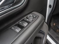 2024 Chevrolet Suburban 4WD 4dr LS