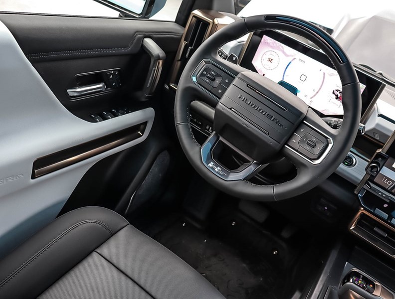 2024 GMC HUMMER EV Pickup DEMO e4WD Crew Cab 3X