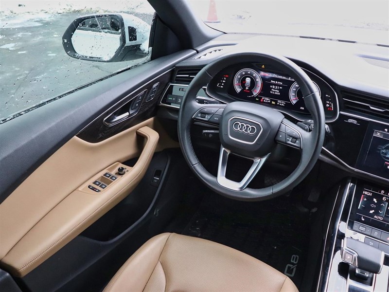 2023 Audi Q8 Progressiv | 1OWNER | OFFLEASE | NEWFRONTBRAKES |