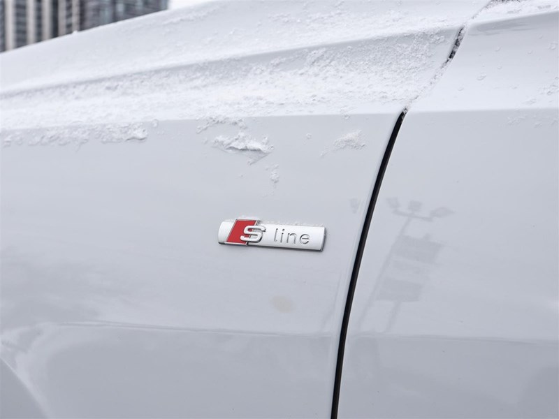 2023 Audi Q8 Progressiv | 1OWNER | OFFLEASE | NEWFRONTBRAKES |
