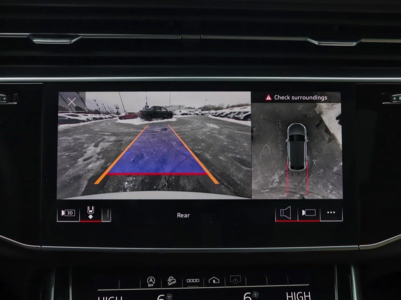 2023 Audi Q8 Progressiv | 1OWNER | OFFLEASE | NEWFRONTBRAKES |