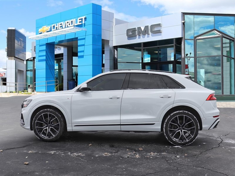 2023 Audi Q8 Progressiv | 1OWNER | OFFLEASE | NEWFRONTBRAKES |