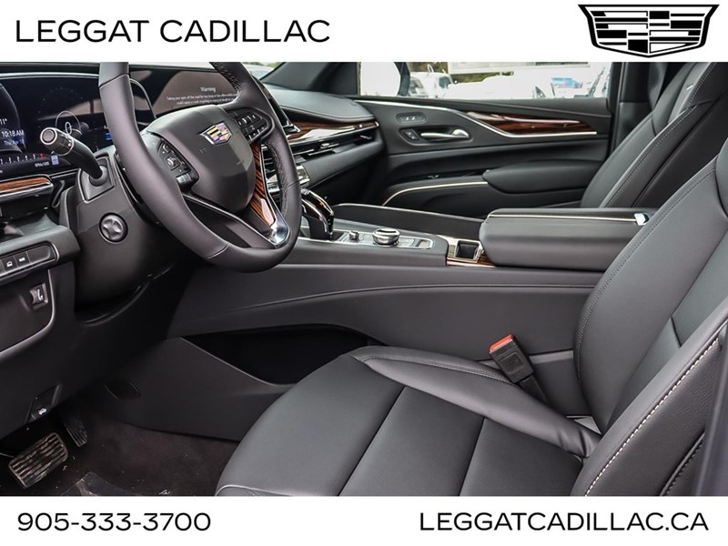 2024 Cadillac Escalade 4WD 4dr Luxury