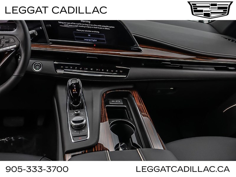 2024 Cadillac Escalade 4WD 4dr Luxury