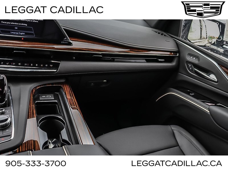 2024 Cadillac Escalade 4WD 4dr Luxury