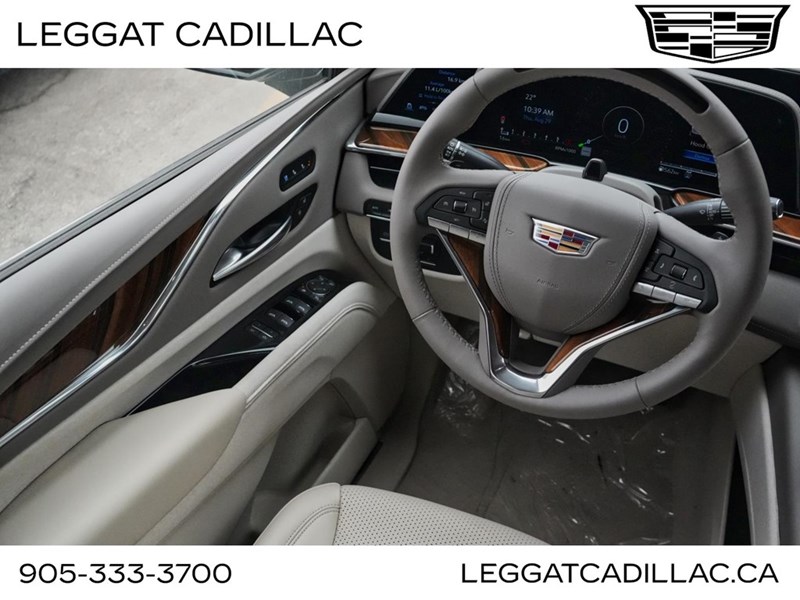 2024 Cadillac Escalade ESV 4WD 4dr Premium Luxury Platinum