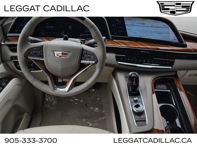 2024 Cadillac Escalade ESV 4WD 4dr Premium Luxury Platinum