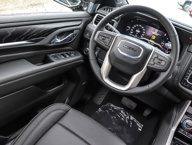 2024 GMC Yukon XL 4WD 4dr Denali