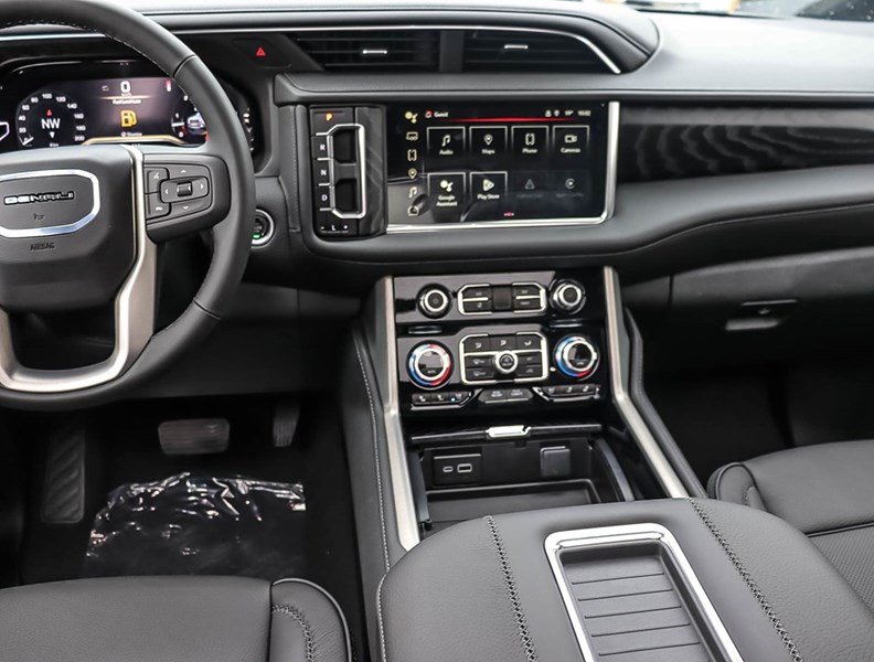 2024 GMC Yukon XL 4WD 4dr Denali