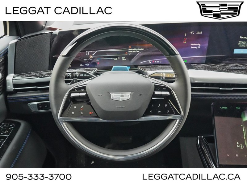 2025 Cadillac Escalade IQ AWD 4dr Luxury 1