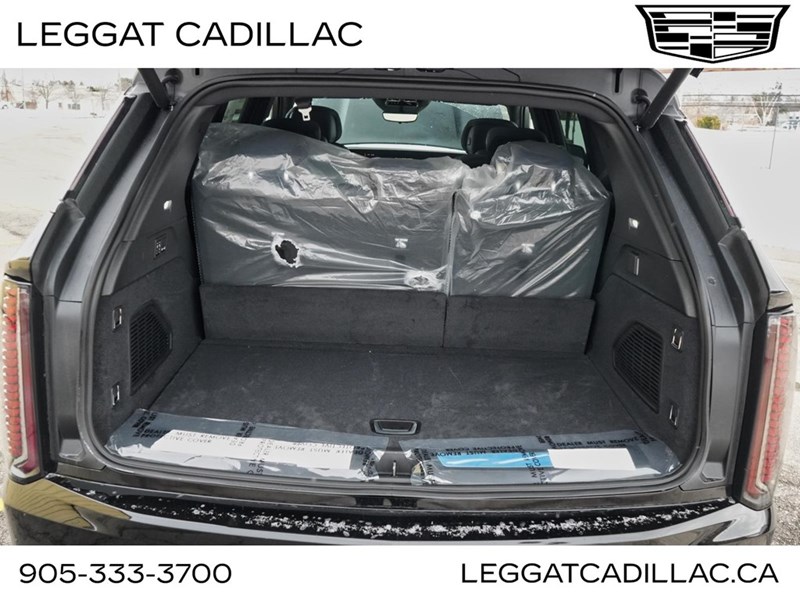 2025 Cadillac Escalade IQ AWD 4dr Luxury 1