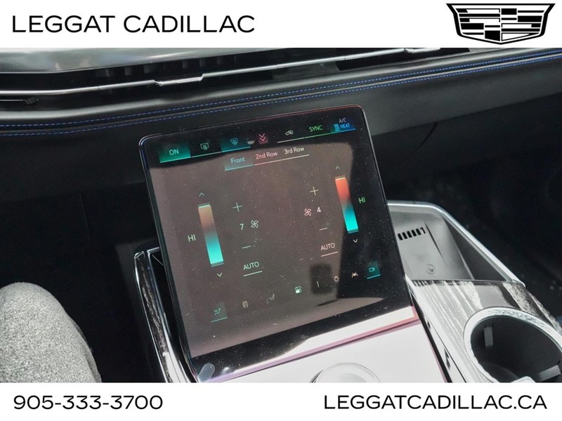 2025 Cadillac Escalade IQ AWD 4dr Luxury 1