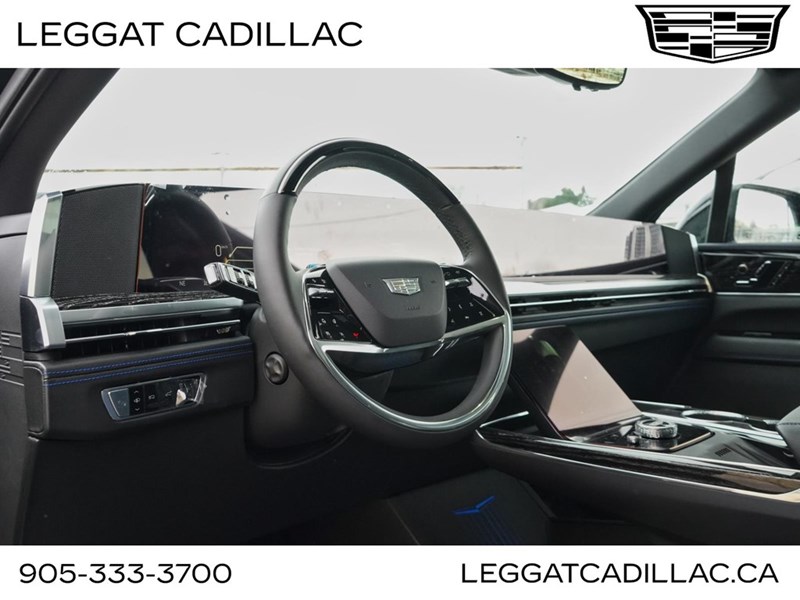 2025 Cadillac Escalade IQ AWD 4dr Luxury 1
