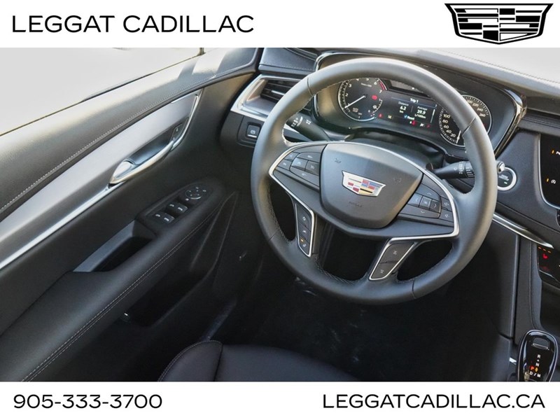 2025 Cadillac XT5 FWD 4dr Luxury