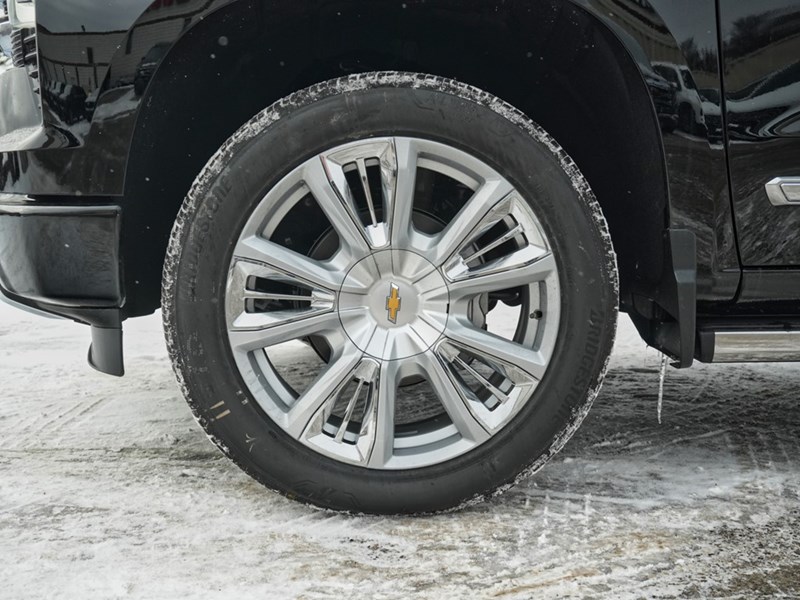 2025 Chevrolet Silverado 1500 4WD Crew Cab 147
