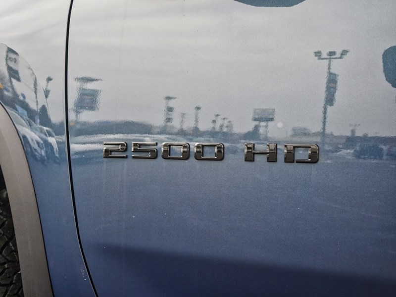 2025 Chevrolet Silverado 2500HD 4WD Crew Cab 159