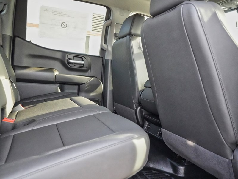 2025 Chevrolet Silverado 1500 4WD Crew Cab 147