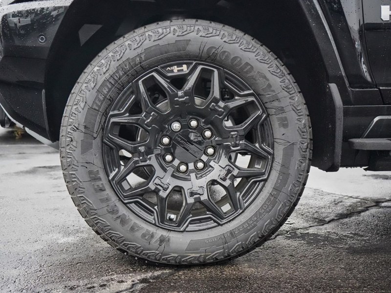 2025 GMC HUMMER EV Pickup e4WD Crew Cab 2X