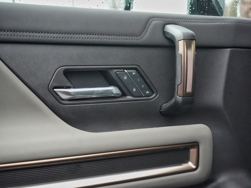 2025 GMC HUMMER EV Pickup e4WD Crew Cab 2X