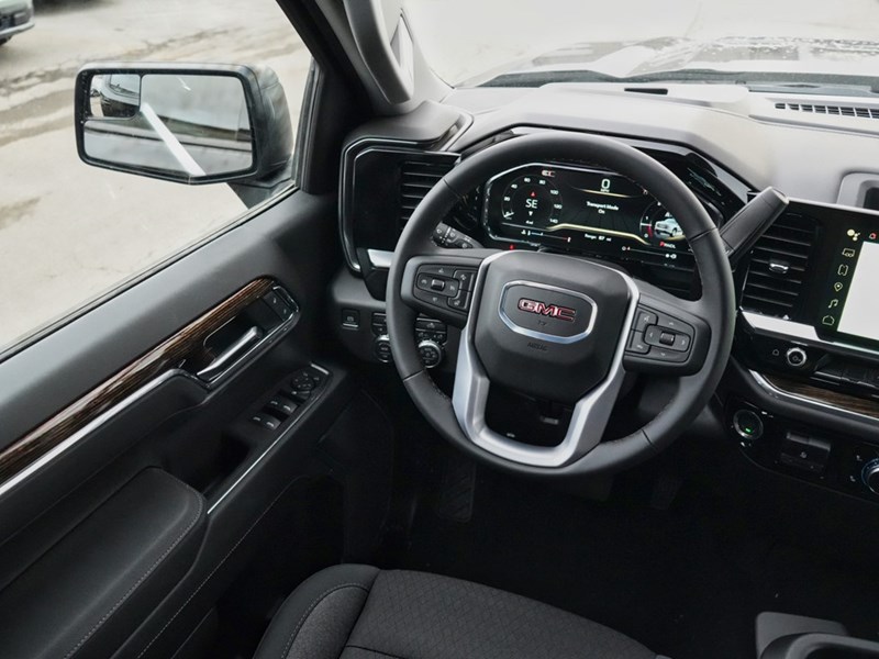 2025 GMC Sierra 1500 4WD Crew Cab 147