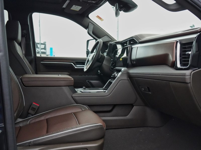 2025 GMC Sierra 2500HD 4WD Crew Cab 172