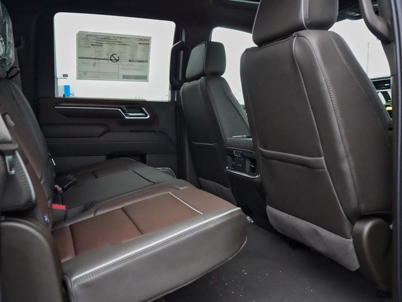 2025 GMC Sierra 2500HD 4WD Crew Cab 172