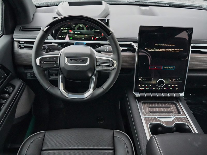 2025 GMC Sierra EV e4WD Crew Cab Extended Range Denali