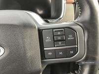 2022 FORD F-150 LARIAT 4WD SUPERCREW 5.5' BOX