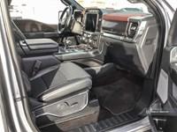 2022 FORD F-150 LARIAT 4WD SUPERCREW 5.5' BOX