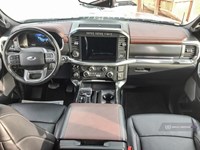 2022 FORD F-150 LARIAT 4WD SUPERCREW 5.5' BOX
