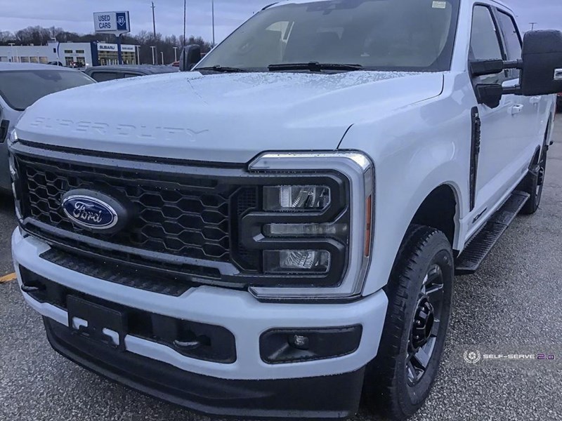 2024 FORD F-250 XLT 4WD CREW CAB 6.75' BOX
