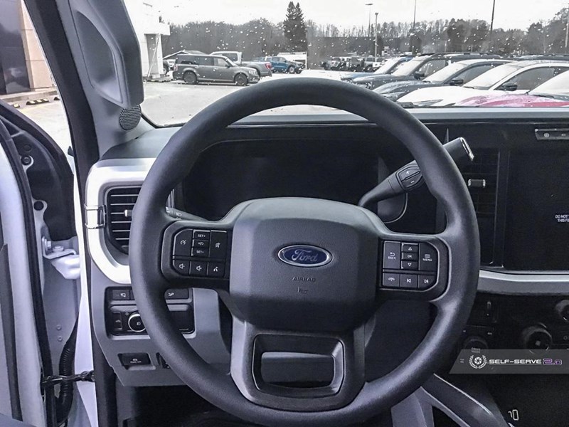 2024 FORD F-250 XLT 4WD CREW CAB 6.75' BOX