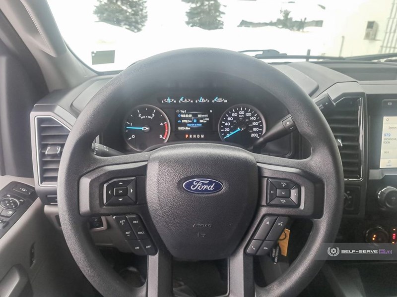 2022 FORD F-250 XLT 4WD CREW CAB 6.75' BOX