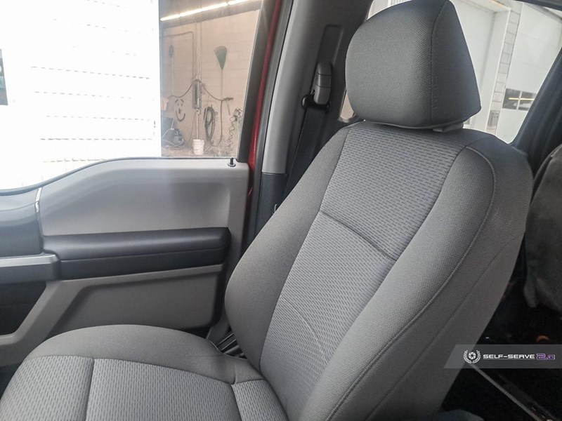 2022 FORD F-250 XLT 4WD CREW CAB 6.75' BOX