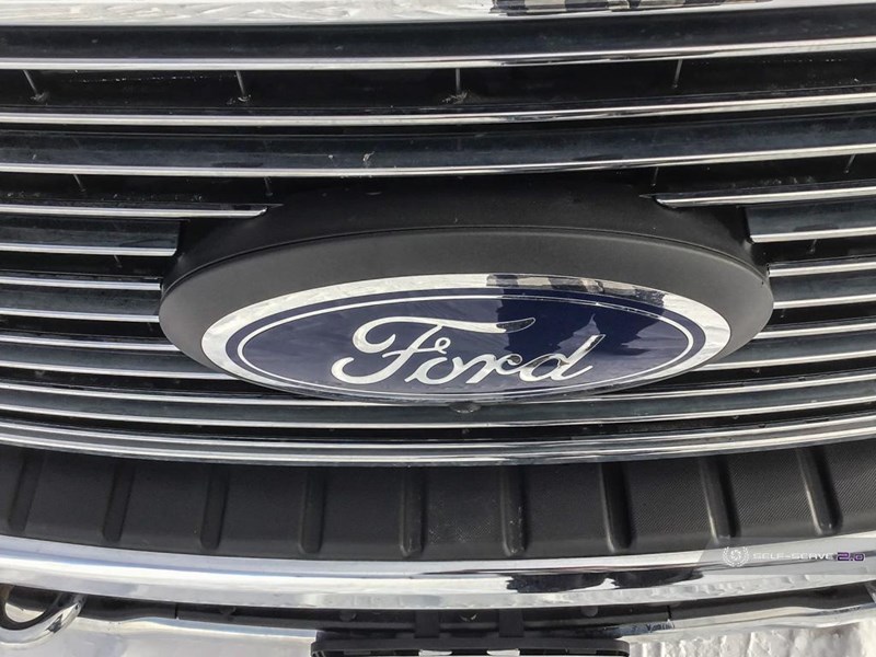 2020 FORD F-450 KING RANCH 4WD CREW CAB 8' BOX