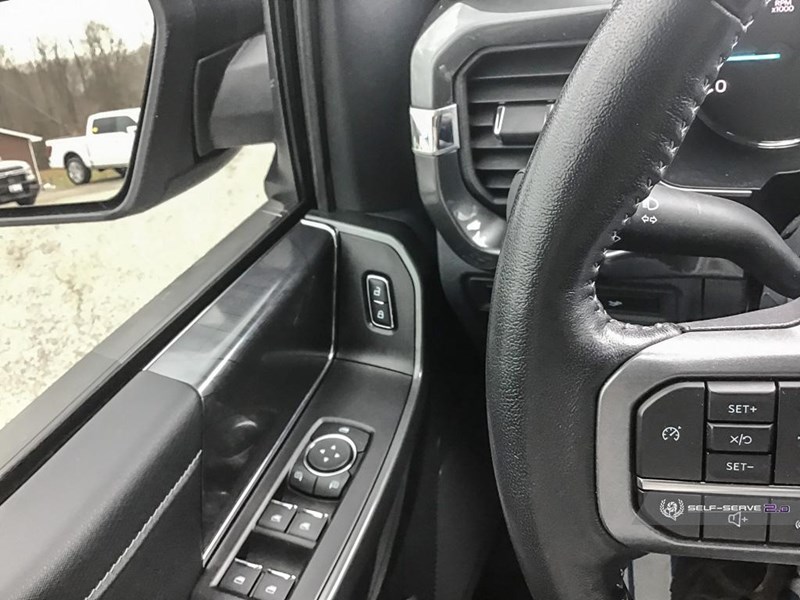 2022 FORD F-150 XLT 4WD SUPERCREW 5.5' BOX