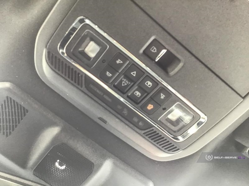 2022 FORD F-150 LARIAT 4WD SUPERCREW 5.5' BOX
