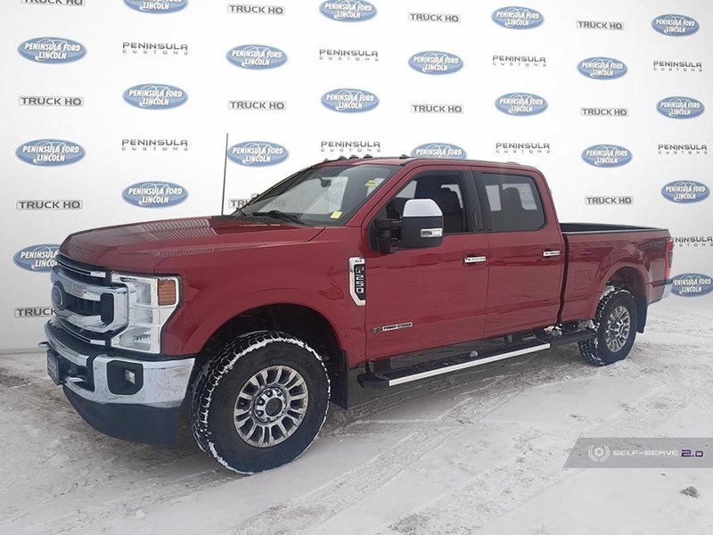 2022 FORD F-250 XLT 4WD CREW CAB 6.75' BOX